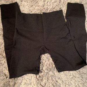 Lululemon yoga leggings